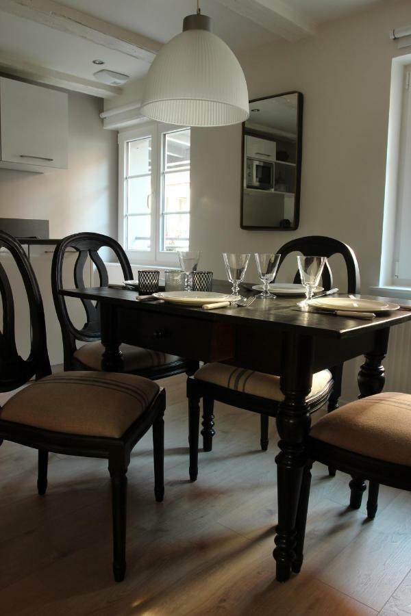 La Cour Sainte Agnes Apartment Оберне Екстериор снимка